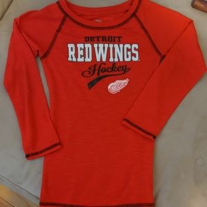 Girls Detroit red wings long sleeve shirt